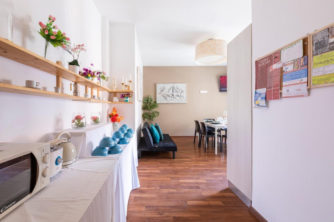 Momo Central Rome 3 Екстериор снимка