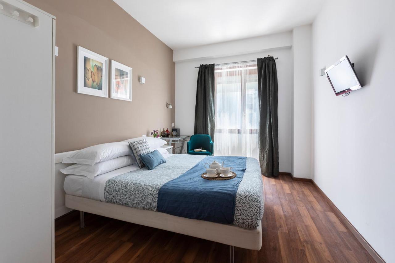 Momo Central Rome 3 Екстериор снимка